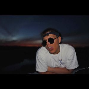 Meet your Posher, Bradley